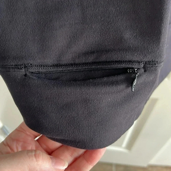 Lululemon long sleeve - Picture 3 of 5